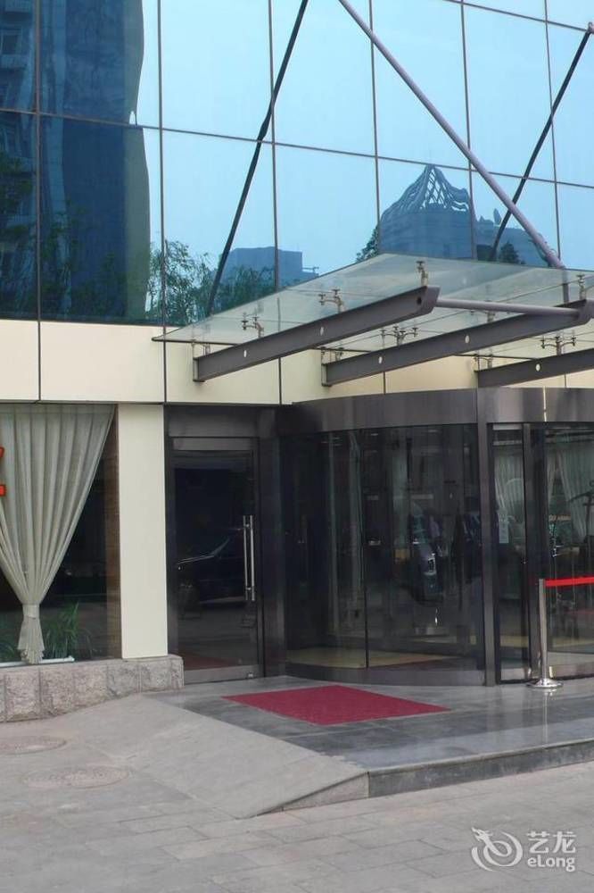 Beijing Saga Hotel Exterior photo